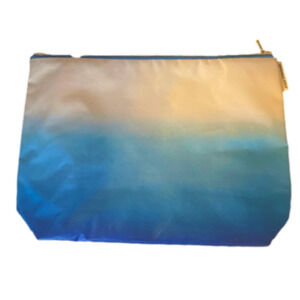 Ombre Pouch. Lightly padded. Lined.